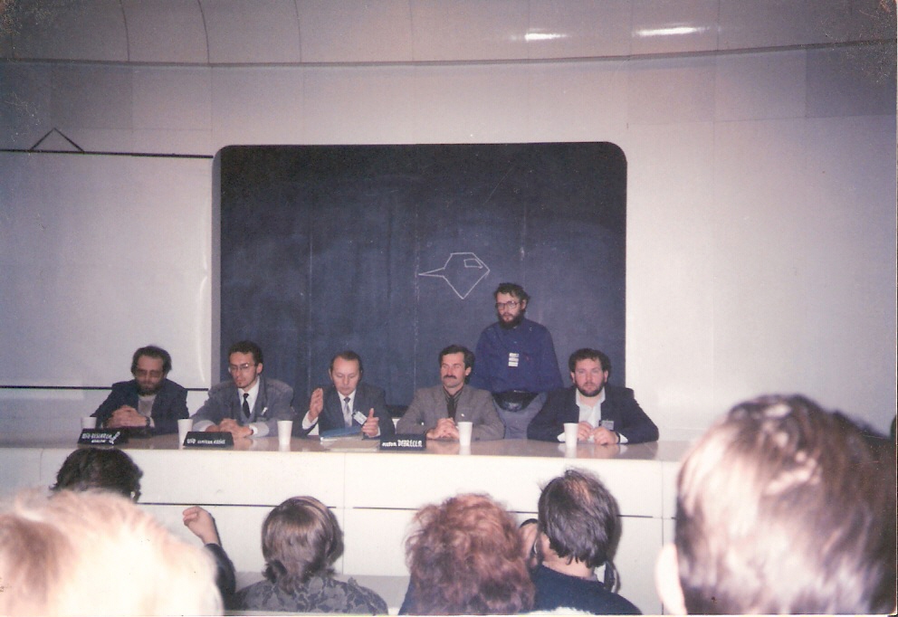 Kassa:1992.IX.27 Középeurópai Ufo kongresszus,Fórum