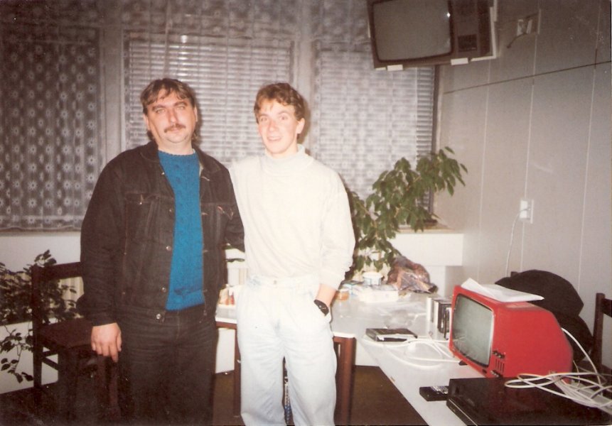 Kassa - Középeurópai ufó kongresszus 1994.XI.25 Igor Novák,Plzeni klubvezető társaságában